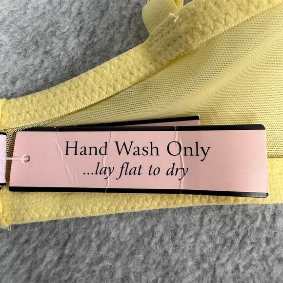 Victoria's Secret Dream Angels Underwire Bra 32DDD Yellow Lace - Picture 9 of 11